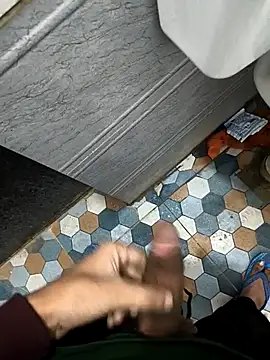 bold guy 1234 online show from November 18, 4:16 am