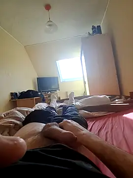 onsamuse62 online show from February 26, 10:16 am