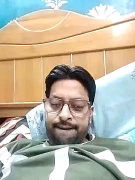 Snapshot of mohsin99272 chatting on October 18, 3:50 pm mohsin99272 online show from October 18, 3:50 pm