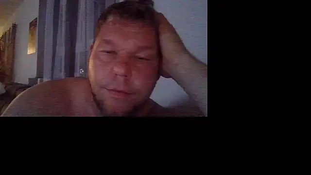 Snapshot of fetter_Daddy_Berlin chatting on October 16, 8:50 pm fetter Daddy Berlin online show from October 16, 8:50 pm
