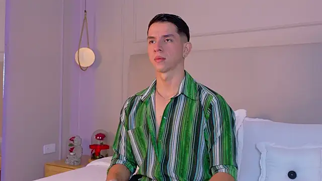 ZaneDawson online show from November 22, 4:01 am