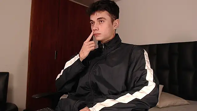 jaico santos online show from January 5, 11:08 pm