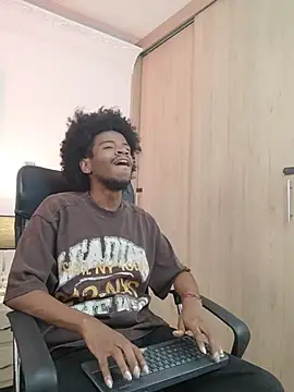 AllexJacob online show from April 22, 1:27 pm