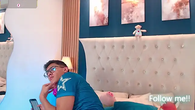 SalvadorFit online show from June 8, 1:28 am