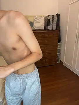 kai101010 online show from October 26, 5:37 pm