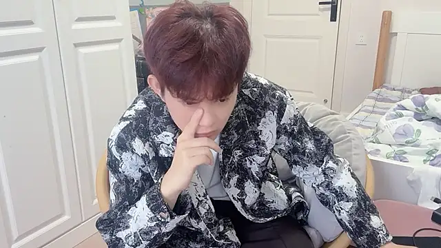 xlong00099 online show from October 19, 8:39 am