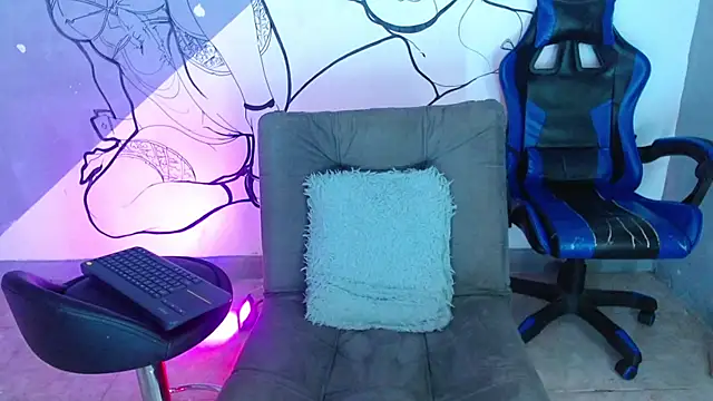 deivid bigcock1 online show from June 9, 1:29 am