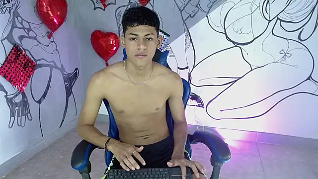 deivid bigcock1 online show from September 21, 12:33 am