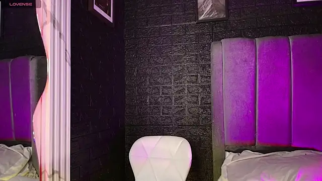 Erick Velveth online show from November 1, 10:36 pm