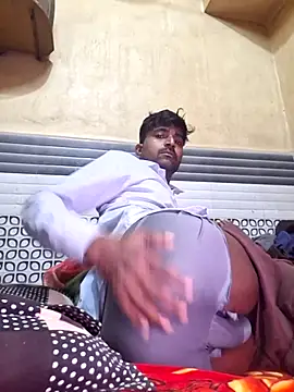 kkshan0923 online show from January 17, 2:58 am