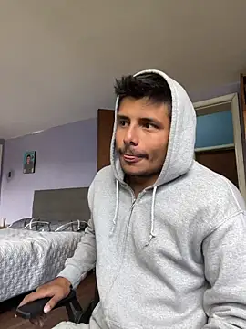 AnotherJuan  online show from October 13, 6:25 pm