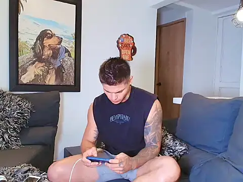 Snapshot of Marko_Toro__ chatting on October 13, 10:16 pm Marko Toro online show from October 13, 10:16 pm