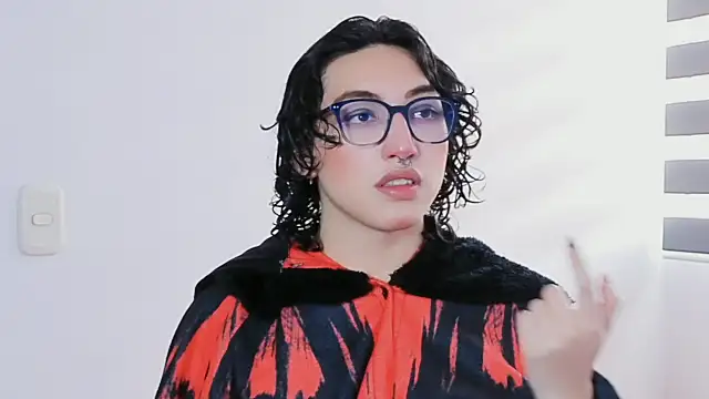 -BlueOpal- online show from February 27, 7:02 pm