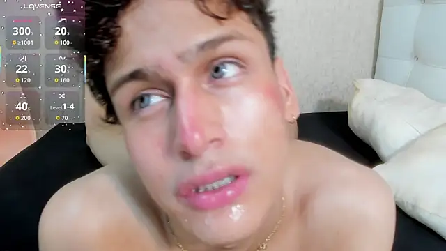 nickcopeer online show from September 24, 9:57 pm