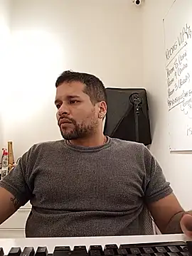 LucasGaeel online show from July 24, 8:54 am