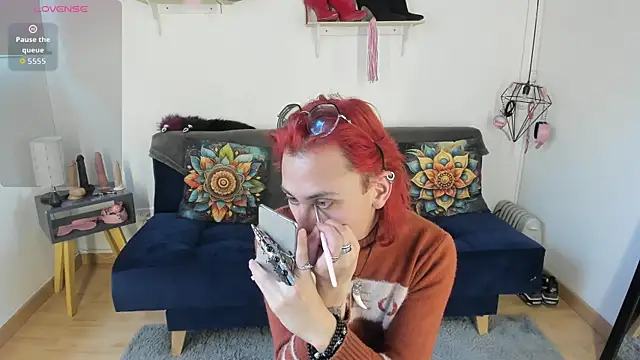 Moon Fox online show from November 7, 8:12 pm