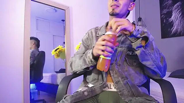 Jackk 8 online show from October 12, 3:44 am