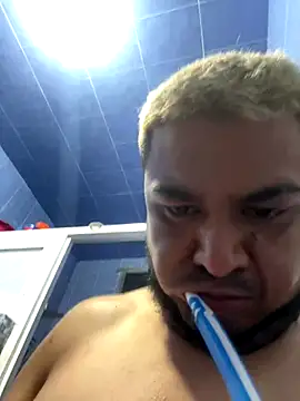 Sk3m veryhot online show from December 14, 3:13 am