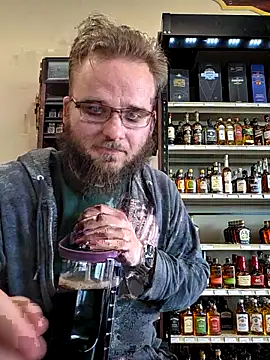 bear8t online show from April 24, 8:11 pm