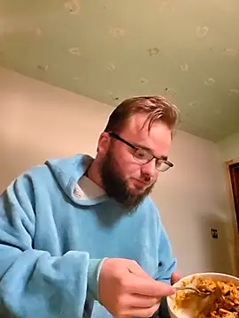 bear8t online show from April 22, 4:41 am