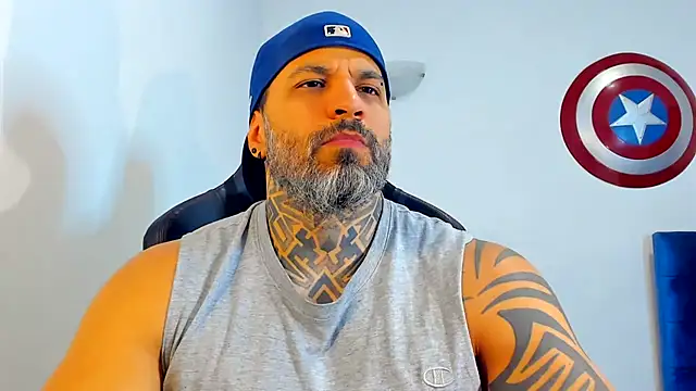 JoshRigby online show from April 23, 7:49 pm