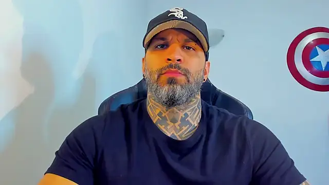 JoshRigby online show from April 20, 7:38 pm