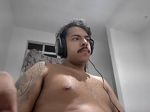 artzin2334 online show from October 10, 6:29 am