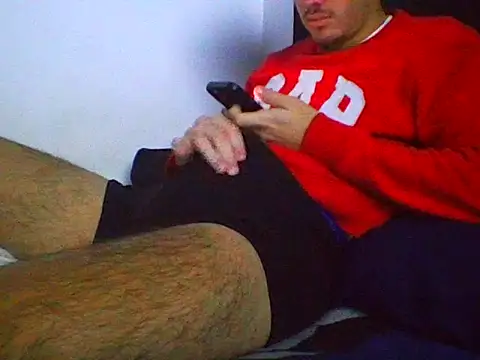 AlbertoRuiz086 online show from November 12, 7:36 am