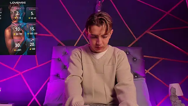 Lian Miller1  online show from April 25, 12:41 pm