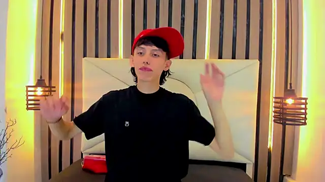 thaigo twink38 online show from July 7, 4:34 am
