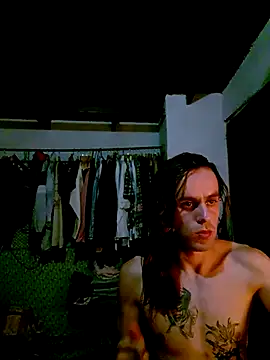 monroedelrey online show from December 16, 1:01 am