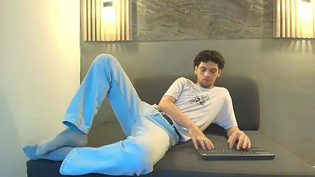 Snapshot of ISRAEL_GRAY chatting on October 15, 7:32 pm ISRAEL GRAY online show from October 15, 7:32 pm