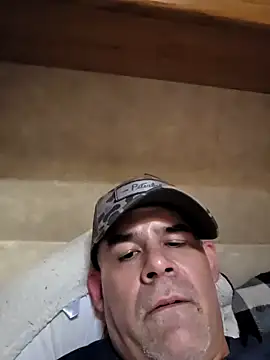 Snapshot of DeeBestEver chatting on October 4, 11:53 pm DeeBestEver online show from October 4, 11:53 pm