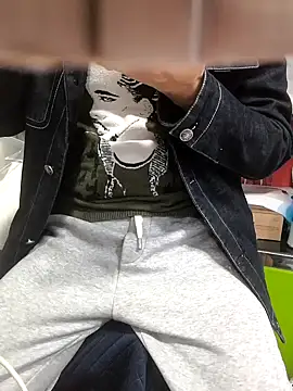 chougegg0214 online show from November 10, 12:48 am