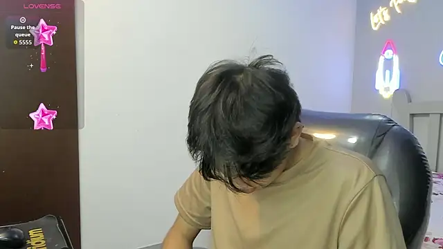 StiwenTwink online show from January 10, 8:44 pm