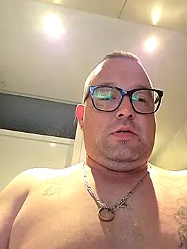 hot-brabo online show from October 11, 11:58 am