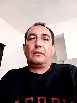 Snapshot of Otion197777 chatting on October 15, 3:19 pm Otion197777 online show from October 15, 3:19 pm