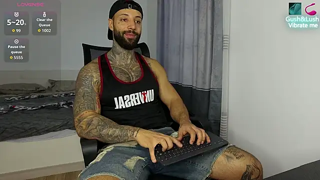 MasculineGuy99 online show from November 27, 9:02 am