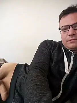 viktor1992-1-1 online show from April 29, 5:56 am