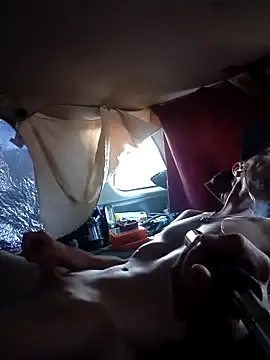 LetMeLiqU online show from October 24, 10:55 pm