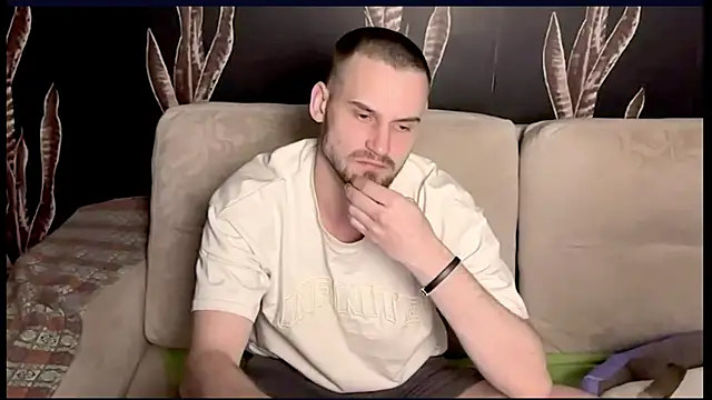 Iveraan online show from October 18, 7:19 pm