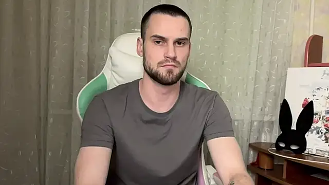 Iveraan online show from October 29, 7:39 pm