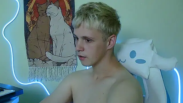 Snapshot of _Timmy_Boy_ chatting on October 6, 11:15 am Timmy Boy online show from October 6, 11:15 am