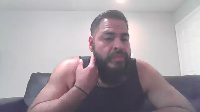 BigJohnBear39 online show from October 9, 5:45 am