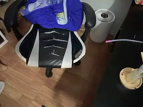 Wuza-H online show from October 22, 6:54 pm