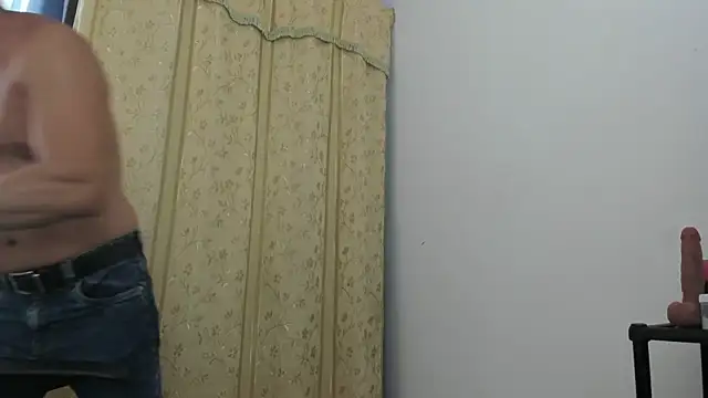  axelking  online show from April 1, 1:41 pm