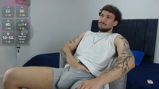 angel kyrozz online show from February 14, 7:20 pm