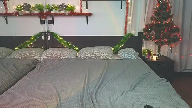 Cute Mike online show from December 14, 9:22 pm