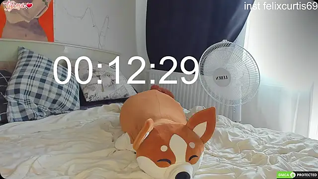 felixcurt69 online show from August 5, 10:09 am