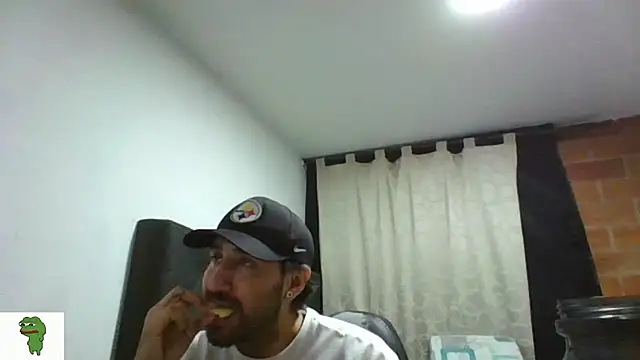 coolfriki online show from July 3, 7:47 am
